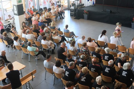 facebook_1749031609359_7335970275261302008