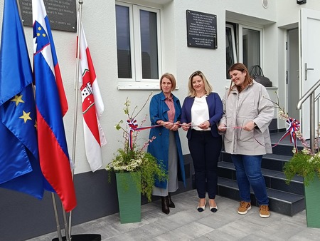 32031b39-bf72-4ed7-ac5b-dddac1afce4e